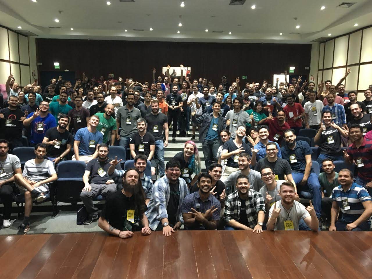 Aula e bastidores da Escola Ditech — foto 9 de 12